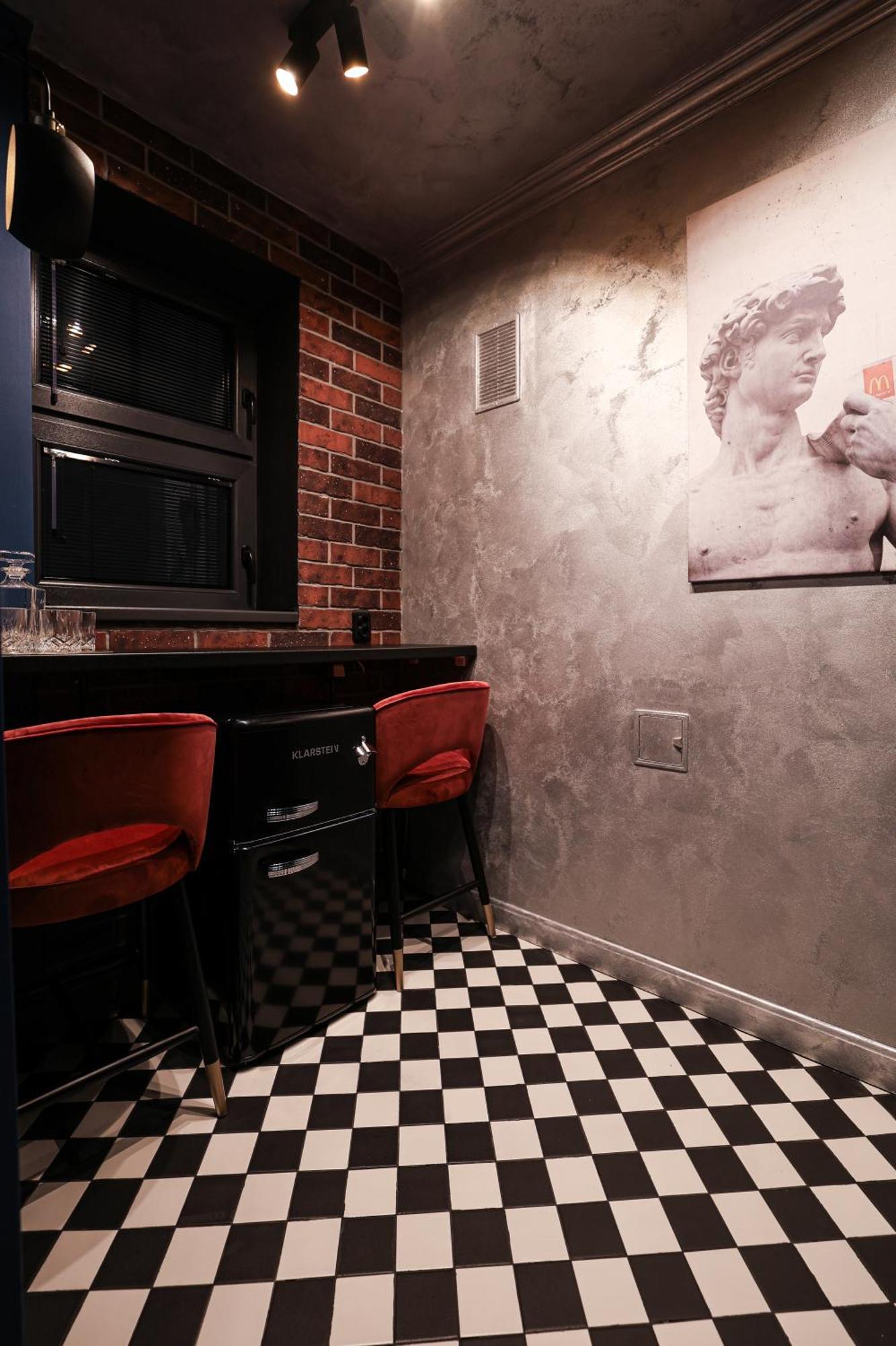 Harley Quinn Apartment بوخارست المظهر الخارجي الصورة
